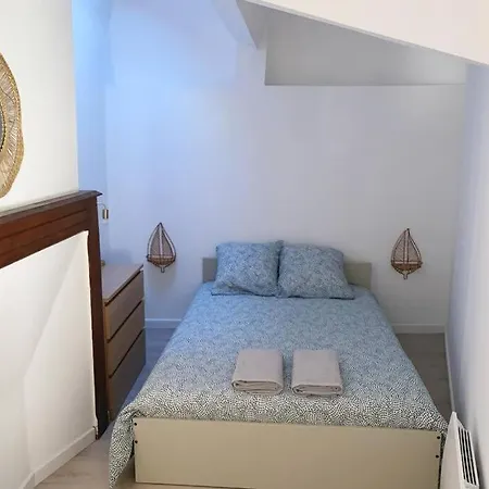 Elegant T2 Proche Cathedrale Centre Historique Apartment *